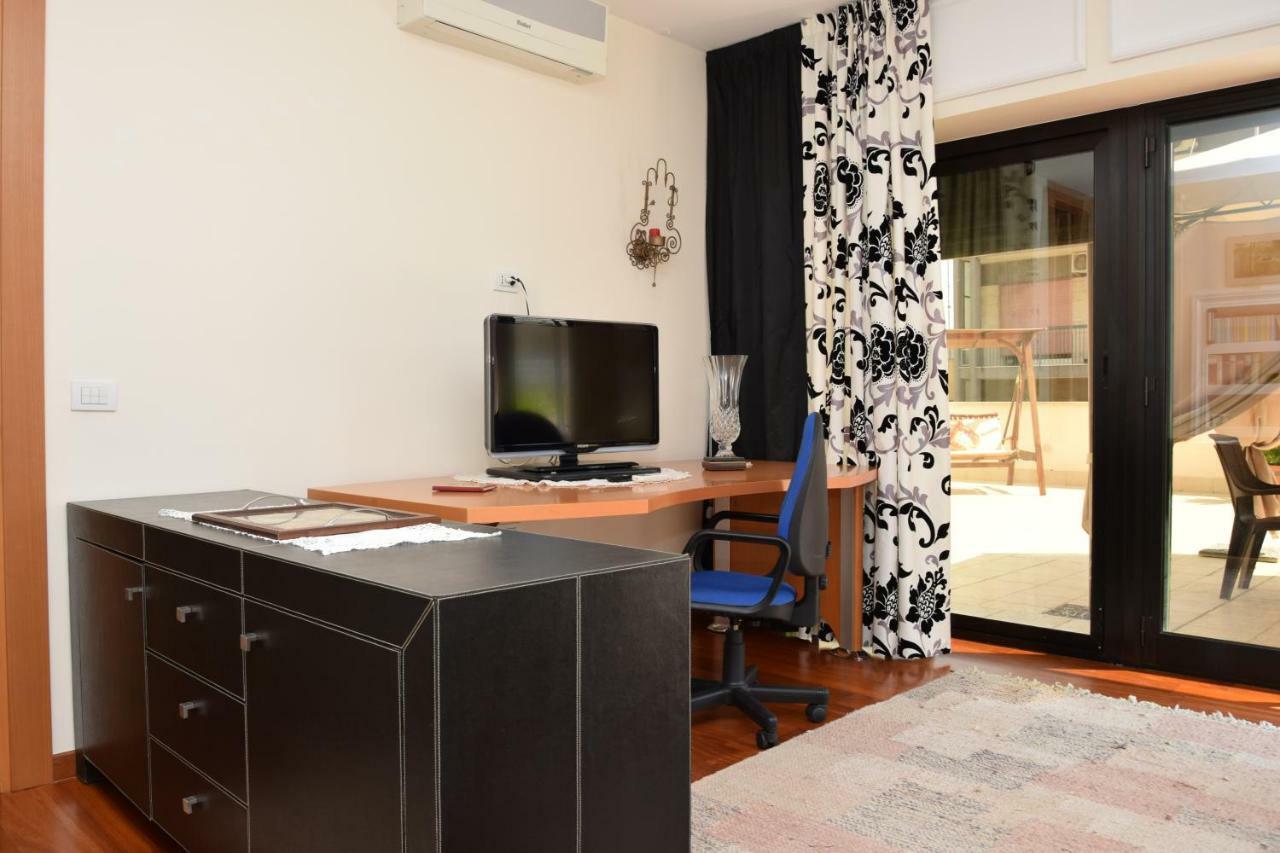 Appartement Vuemme 97 à Bari Extérieur photo